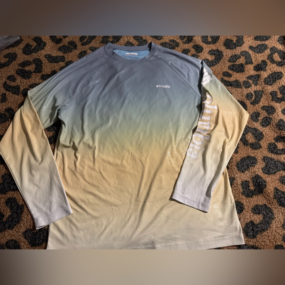 Columbia Gradient Long Sleeve Shirt - Blue and Yellow